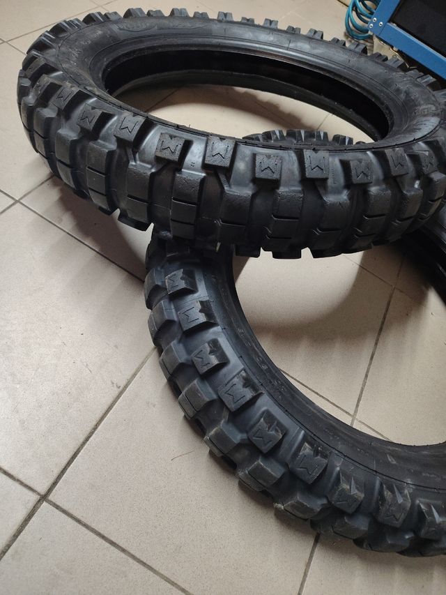 2 Neumáticos Michelin Desert Race 140/80-18