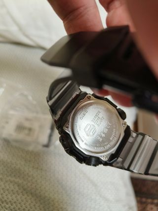 Reloj Casio G-Shock 5690 Negro/Rojo