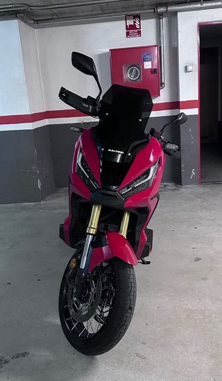 HONDA X-ADV 750