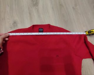 Jersey Milano V-Neck Rojo Talla M/L