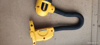 Linterna Dewalt Flexible Batería