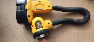 Linterna Dewalt Flexible Batería