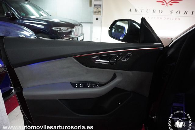 Audi Q8 2019