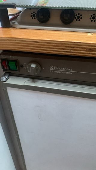 Nevera trivalente Electrolux