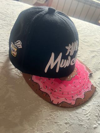 Lote Gorras de las marcas nike entre otras 