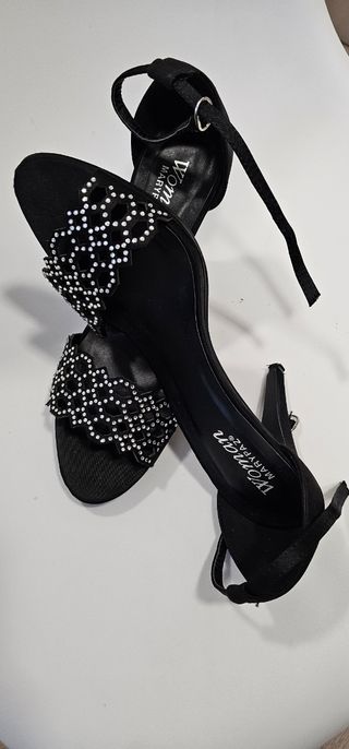 Zapatos de tacón Woman Marypaz negros