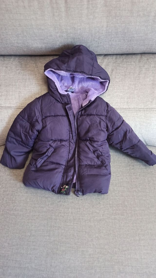 Abrigo niña morado con forro morado