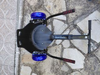 Hoverboard con silla SmartGyro