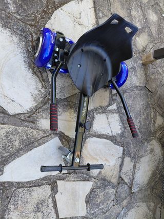 Hoverboard con silla SmartGyro