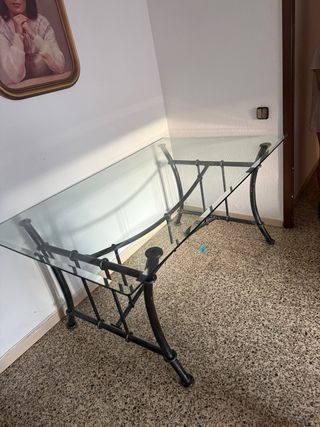 Mesa de comedor cristal y metal