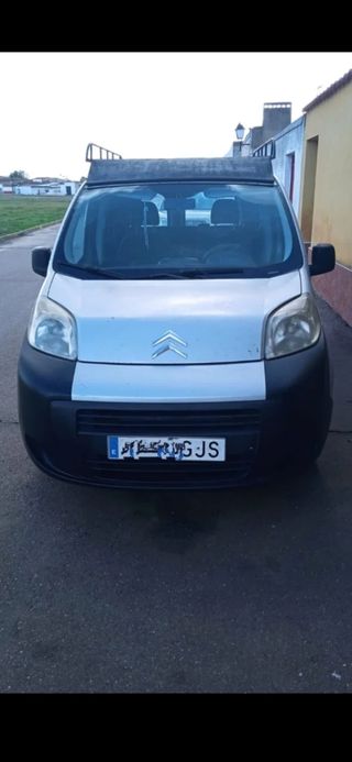 Baca Citroen Nemo con cortavientos.