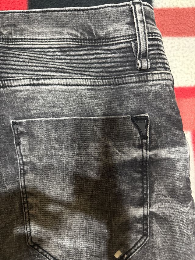 Vaqueros Antony Morato grises desgastados