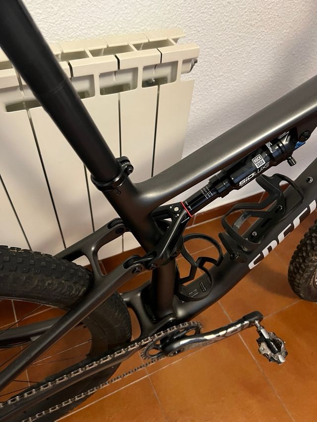 Specialized Epic Evo Expert 2022