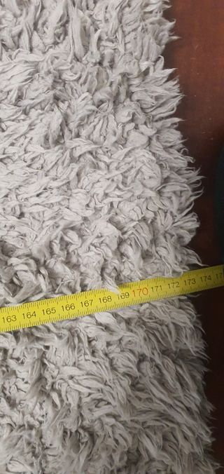 Alfombra pelo largo gris 170x125 cm