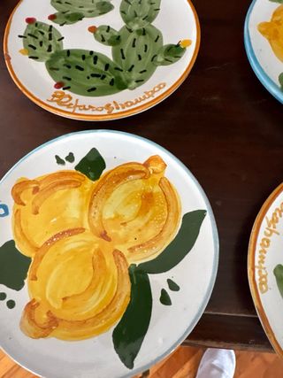 Piattini decorativi dipinti a mano