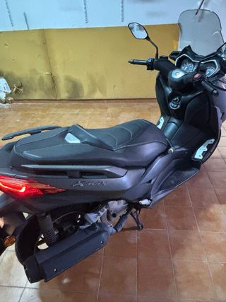 Yamaha XMAX TMAX 125