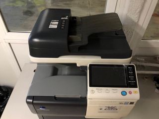 Impresora Konica Minolta bizhub C3350