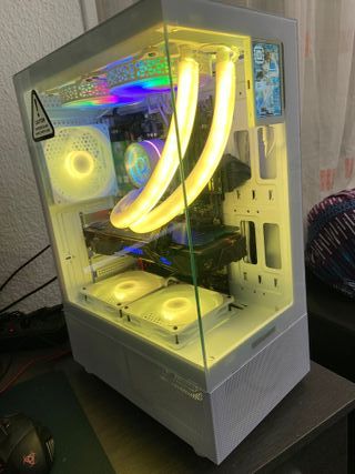 TORRE i7 7700 32Gb RAM 8Gb GRAFICA GAMER