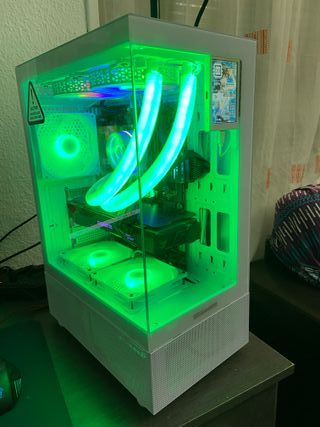 TORRE i7 7700 32Gb RAM 8Gb GRAFICA GAMER