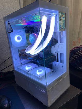 TORRE i7 7700 32Gb RAM 8Gb GRAFICA GAMER