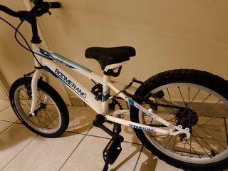Bicicleta BMX Boomerang Rochet Blanca