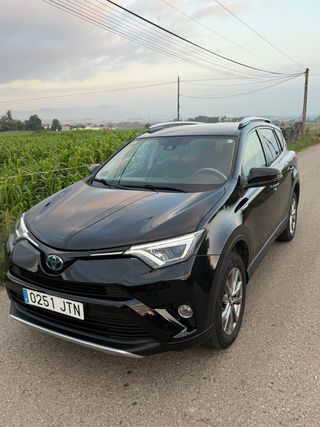 Toyota RAV4 2017