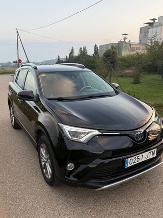 Toyota RAV4 2017