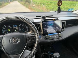 Toyota RAV4 2017
