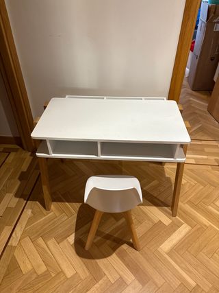 Escritorio y silla infantil Verbaudet