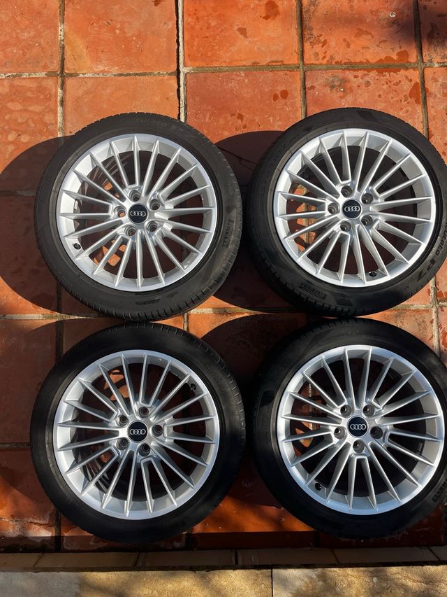 Llantas 17' Audi con Neumáticos