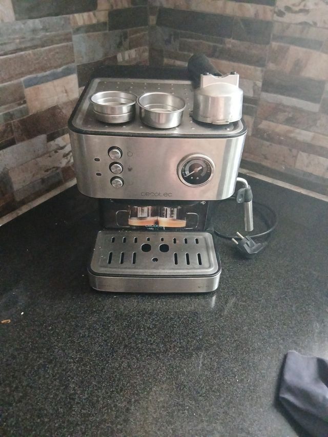 Cafetera Espresso Cecotec
