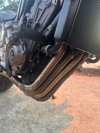 Escape Ixil RC 2024-2025