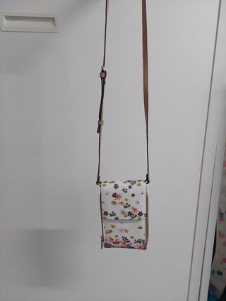 Bolso Parfois flores pequeño