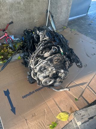 Motor Citroen C4 / Berlingo (Caja, Turbo)