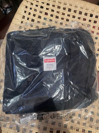Camiseta Supreme Negra Talla L