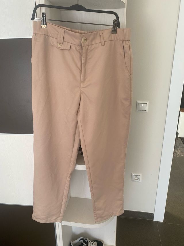 2 Pantalones Hombre Beige y caqui XL Nuevos