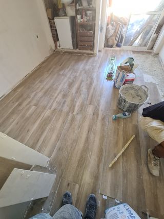 baños cocinas techos suelos fontanería electricida