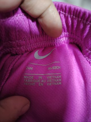 4 Conjuntos deportivos niña Nike, talla 2-3 años