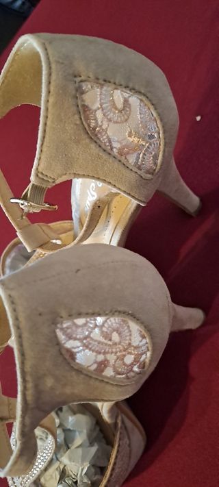 Scarpe eleganti donna