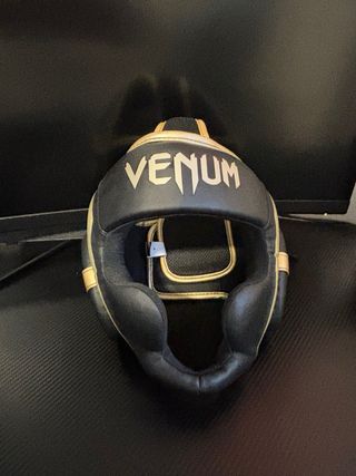 Casco Boxeo VENUM CHALLENGER Negro/Dorado