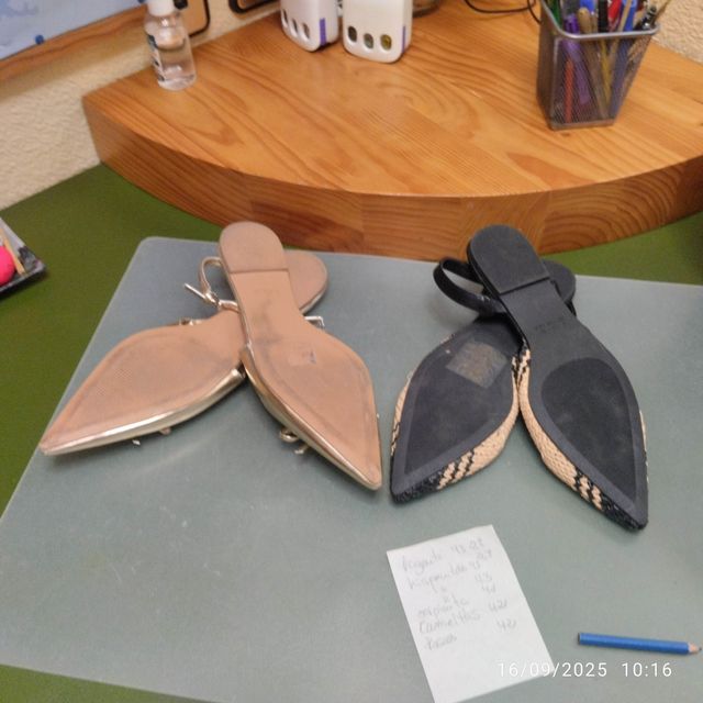 Zapatos dorados y beige Primark Talla 42 y 41