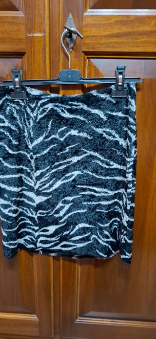 Gonna in pelliccia fantasia zebrata