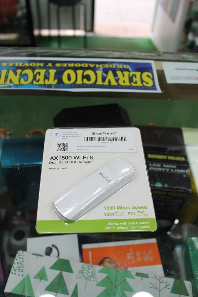 Adaptador USB Wi-Fi 6 AX1800 Dual Band