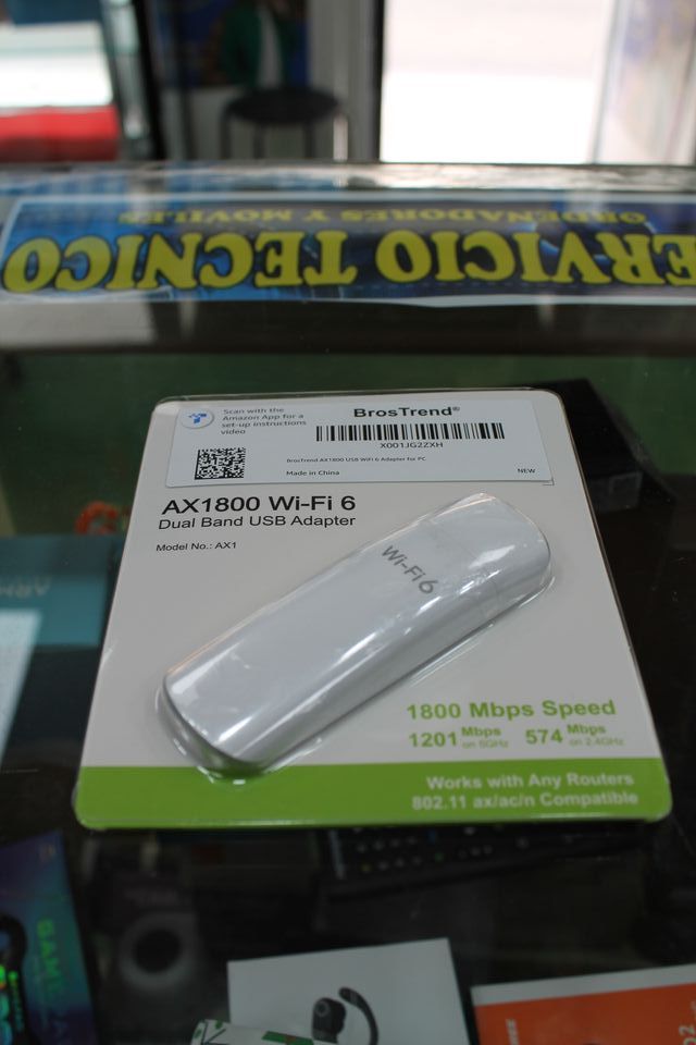 Adaptador USB Wi-Fi 6 AX1800 Dual Band