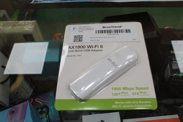 Adaptador USB Wi-Fi 6 AX1800 Dual Band