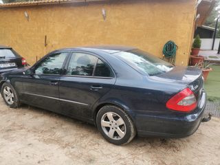 Mercedes-Benz Clase E 2004