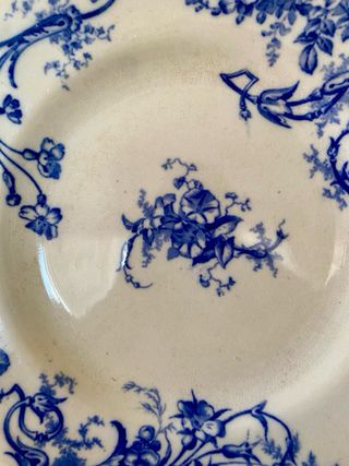 Plato antiguo inglés Cauldon “Chintz” - Azul y bla