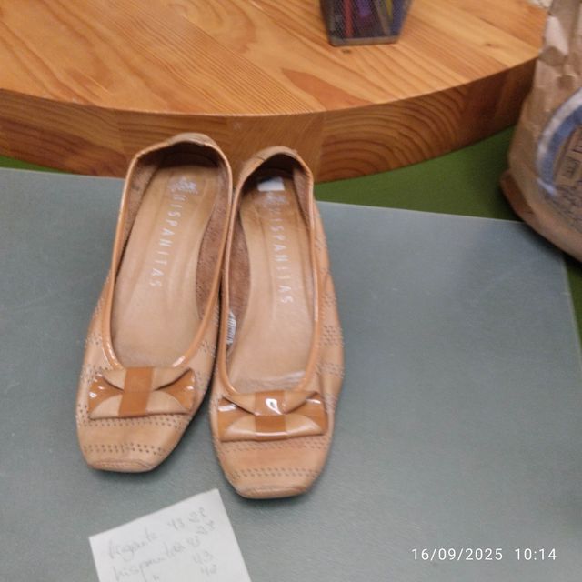 Zapatos Hispanitas Camel Talla 42 15 euros por pa