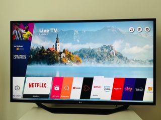 Televisor LG Smart TV 50” Full HD