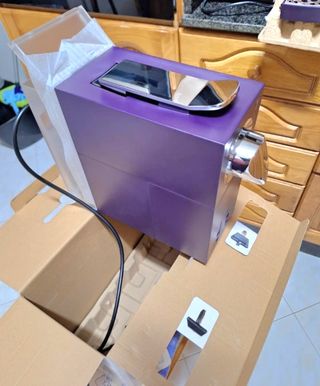 CAFETERA NUEVA Cremesso + caja de cafe de regalo